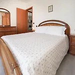Mari By Interhome Apartmán Luino